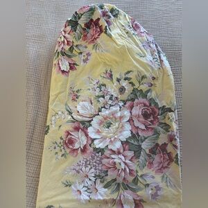 Ralph Lauren Sophie Brooke Yellow Floral Twin  Fitted Sheet Shabby Cottage. EUC
